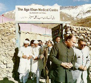 The Aga Khan visiting a health centre in Susum Lotkoh with Vazir Ashiq Ali (Right)