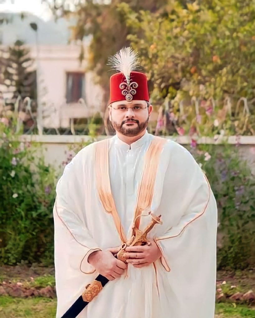 Ceremonial Mehtar H.H Fateh Ul Mulk Nasir (2011-present)